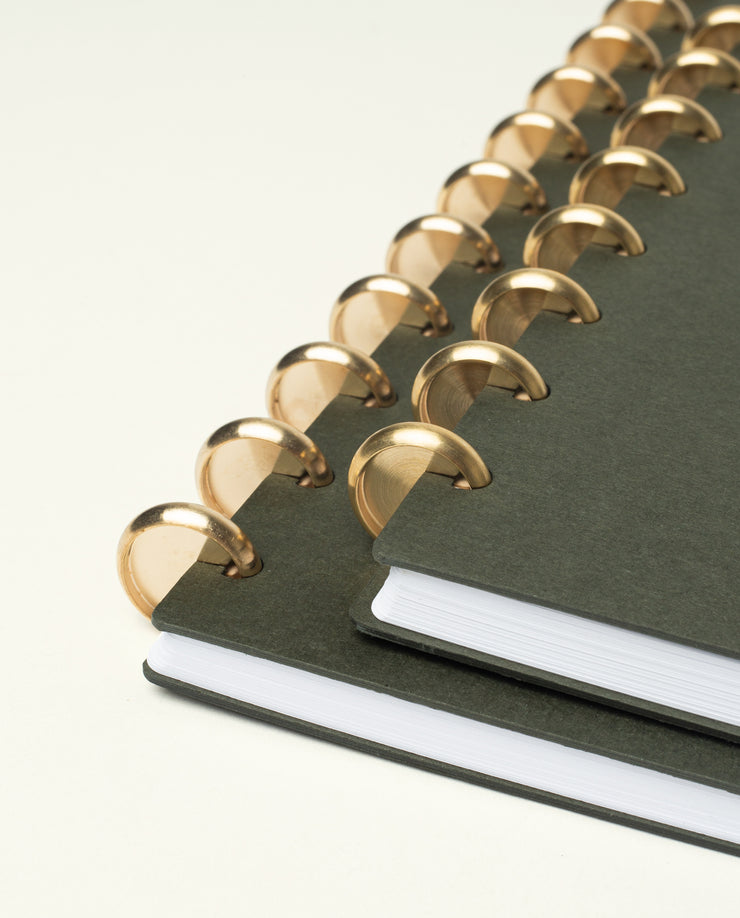 Discbound Journal Bundle (8.5" x 11" Journal + 3 Refills) Journal Ugmonk