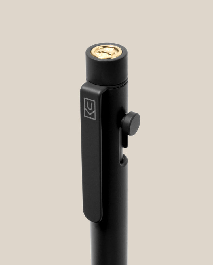 INVENTERY Bolt Action Pen (Onyx) Inventery Ugmonk