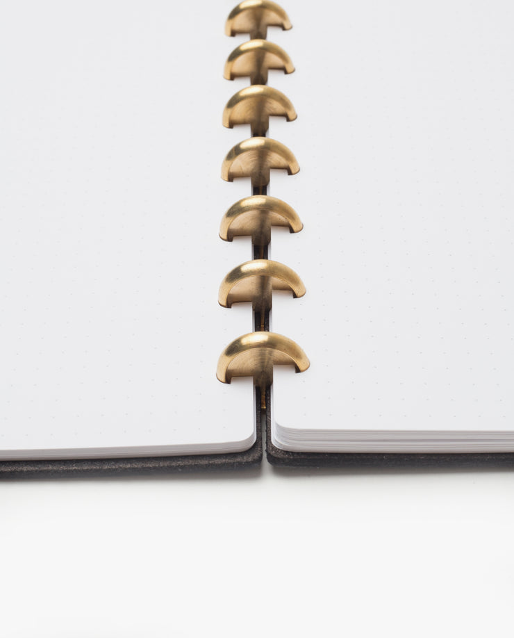 Warehouse Item - Discbound Heirloom Journal (Black/Brass) Warehouse Ugmonk