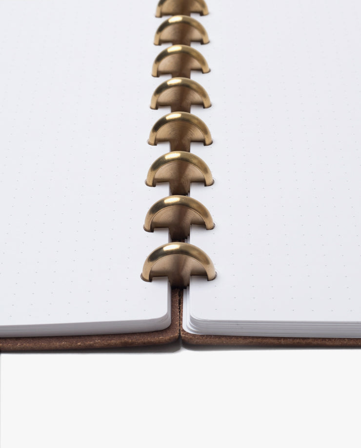 Warehouse Item - Discbound Heirloom Journal (Brown/Brass) Warehouse Ugmonk