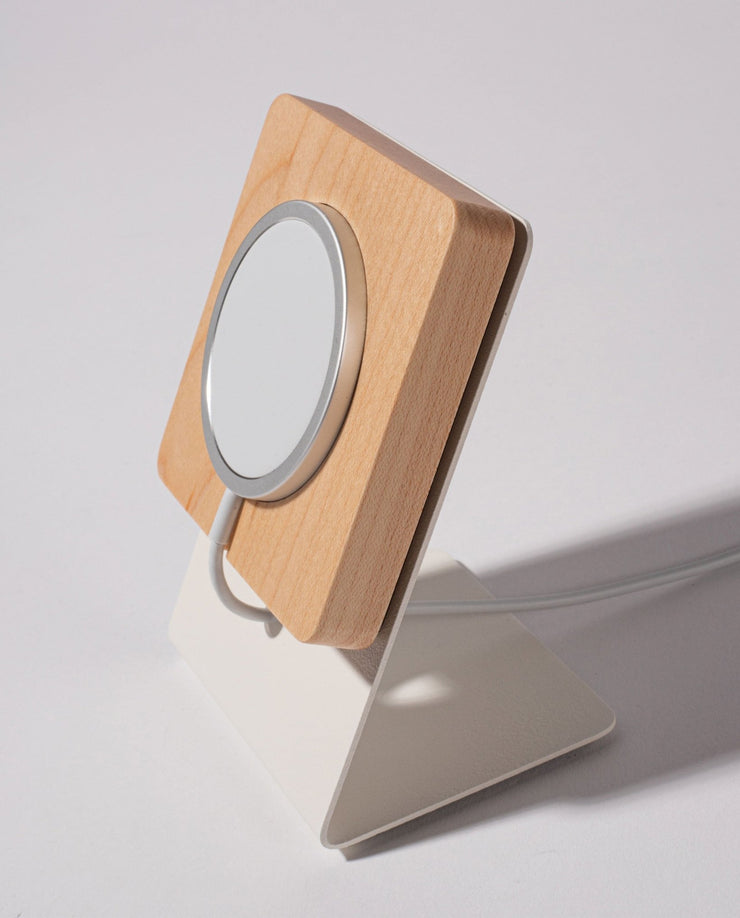 Warehouse Item - Gather MagSafe Phone Stand (1x1 - White/Maple) Warehouse Ugmonk