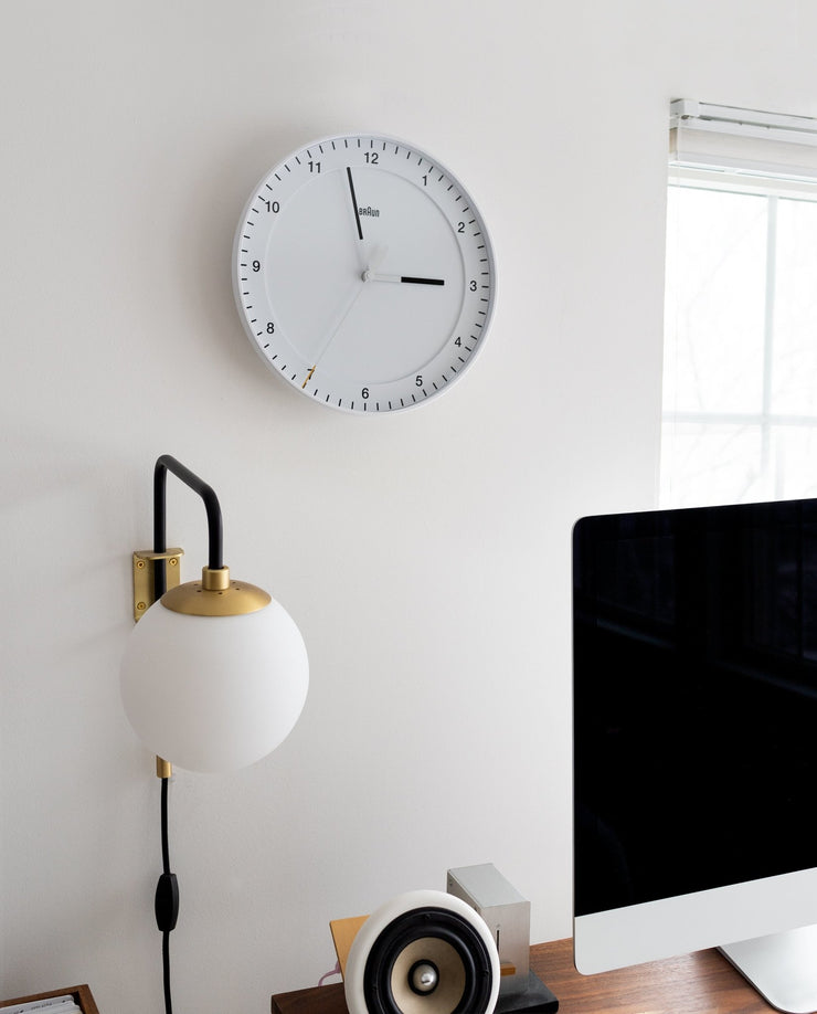 Braun Wall Clock (White) Braun Ugmonk